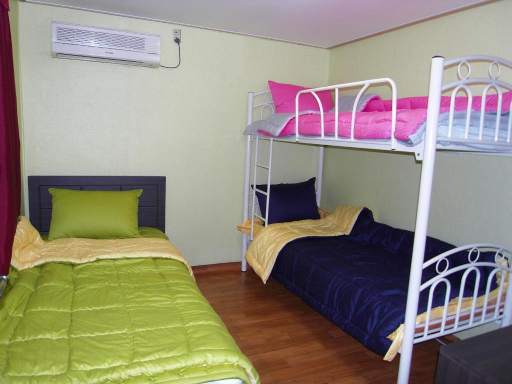 Monai 2*